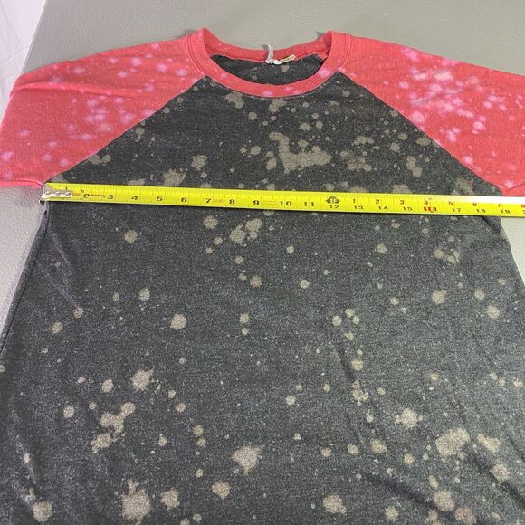 GRUBBWEAR Raglan Shirt Bleach Splatter Tee Thrashed Grunge Womens M Black Red - Picture 5 of 7